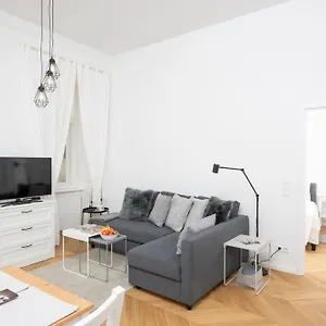  Apartment Hideaway Brigittenau